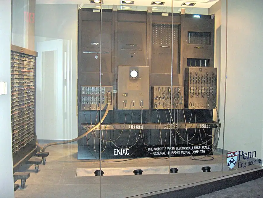 Operadoras a trabalhar no ENIAC, um dos primeiros computadores eletrónicos