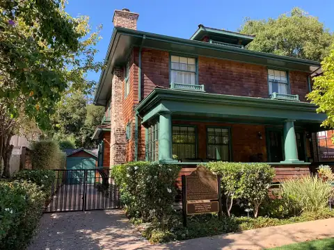 A garagem da HP em Palo Alto