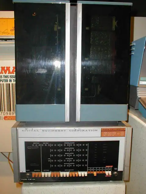 Minicomputador PDP-8